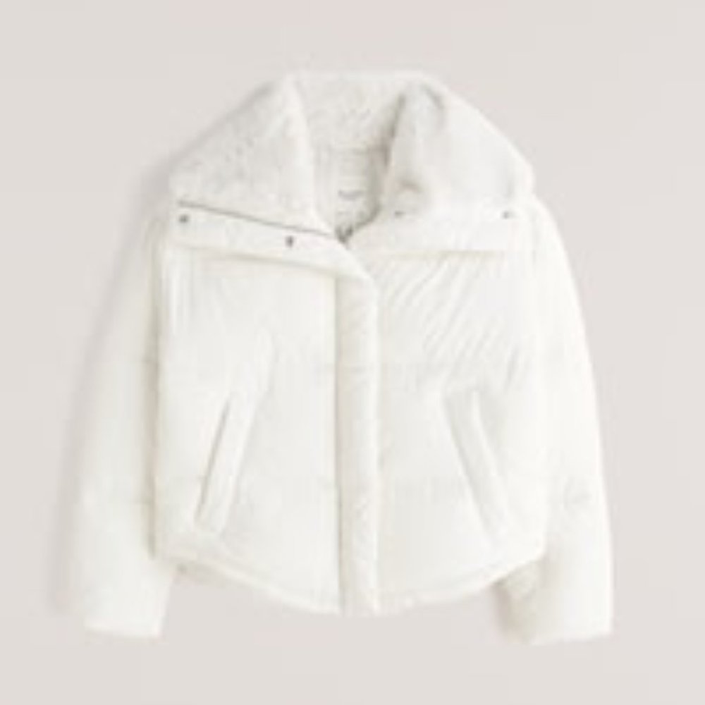 NWT Abercrombie & Fitch A&F Elevated Mini Puffer